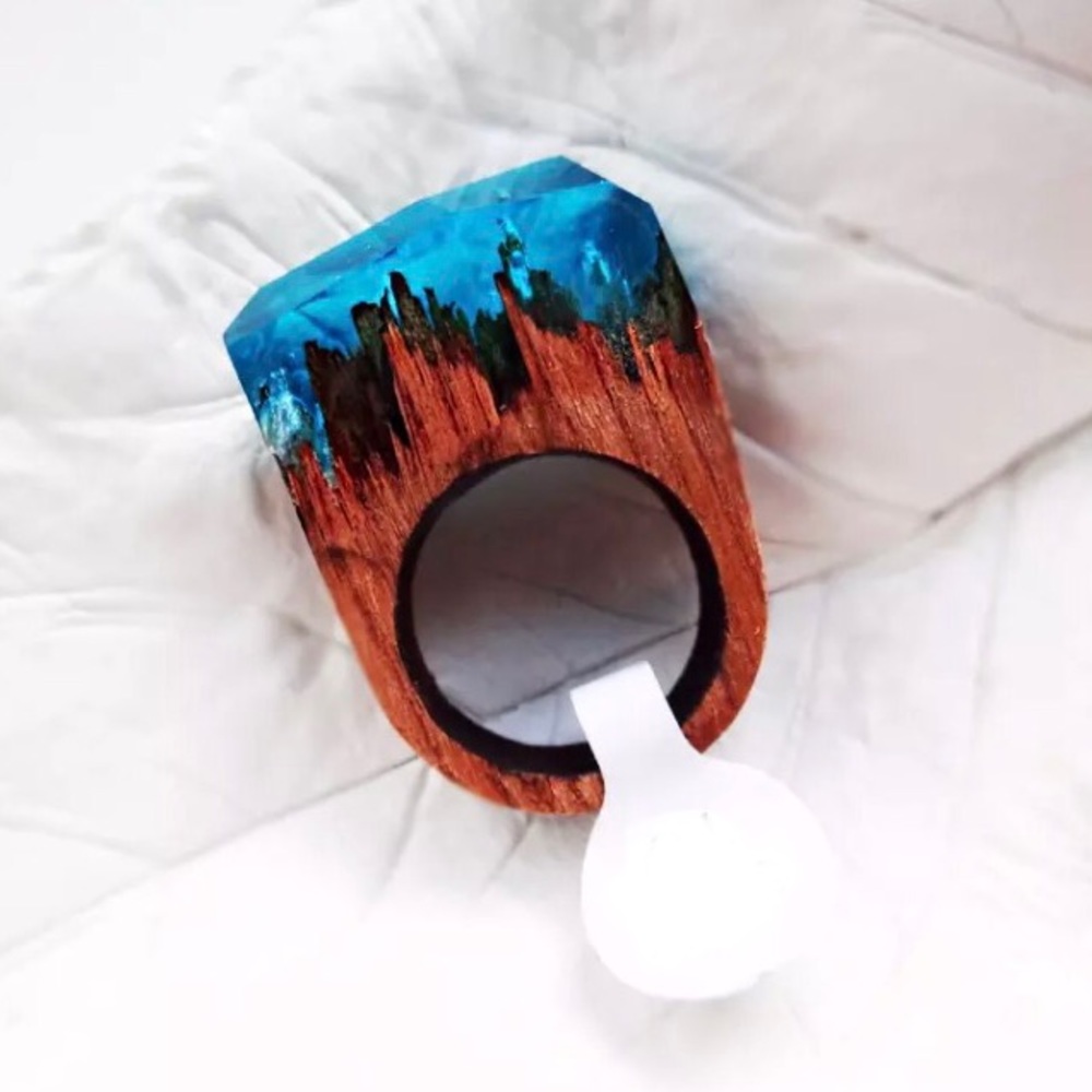 Just In! 🆕 LINDEN Resin Wood Ring - Picture 5 of 6